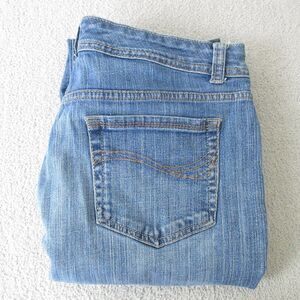 Charter Club Jeans Womens Petite 10P (32x26) Blue Denim Regular Fit Straight Leg